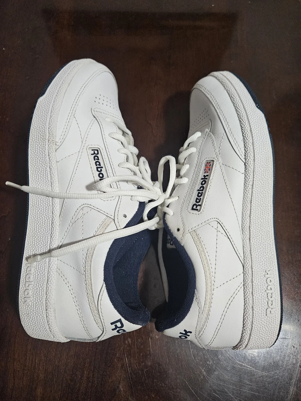 Reebok White Sneakers with Navy Lining
